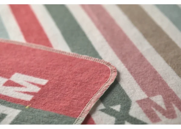 SILVRETTA cotton throw "stripes / xmas" - Image 4