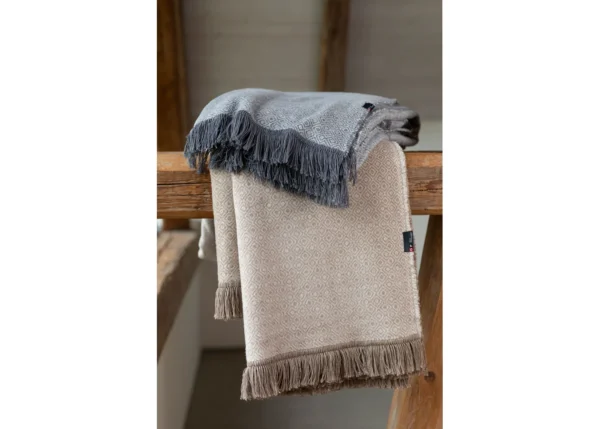 VIENNA throw with fringes "small pattern" (GRS) - Image 5
