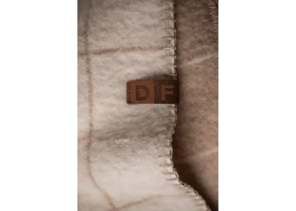 MERANO wool-blend throw "checkered" (GRS) - Image 6