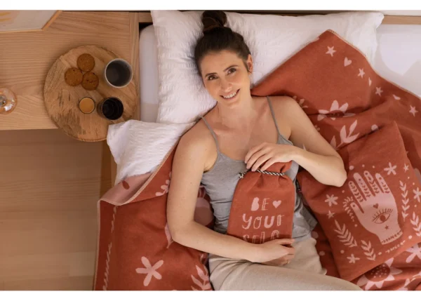 SILVRETTA cushion cover "third eye hand" (GRS) - Image 3