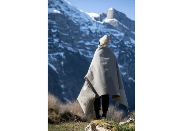 SILVRETTA cushion cover "mountains & moon" (GRS) - Image 3