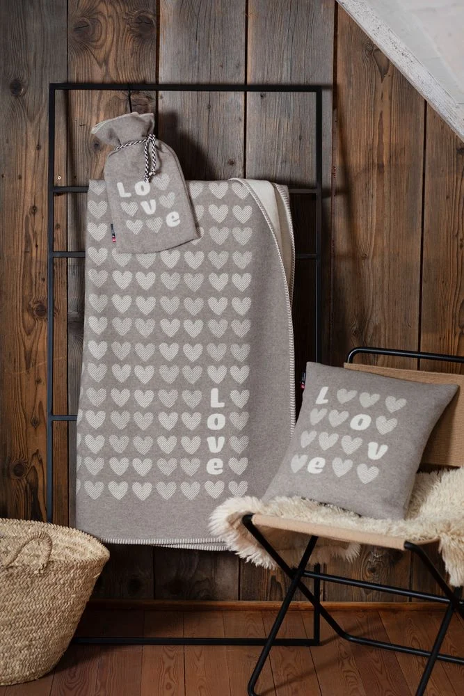 SYLT Flanelldecke "Herzen/Love" (GRS) – Bild 7