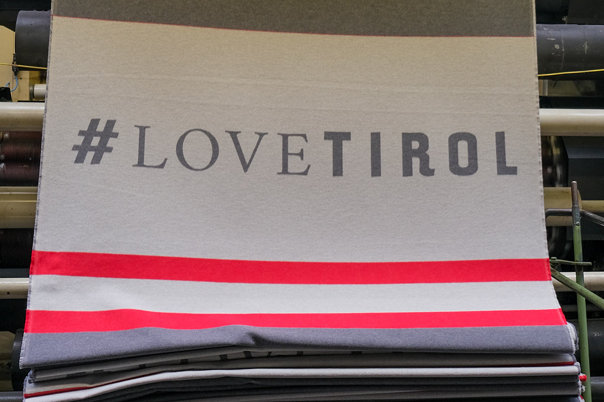 #LOVETIROL Flanelldecke